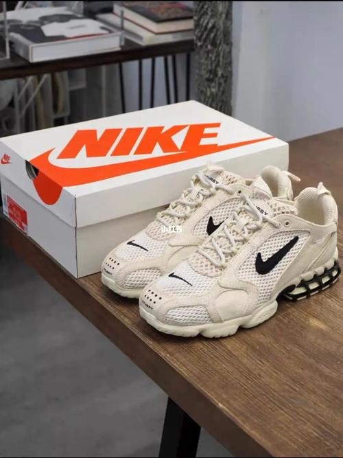 nike spiridon stussy联名亚麻 增高跑步鞋