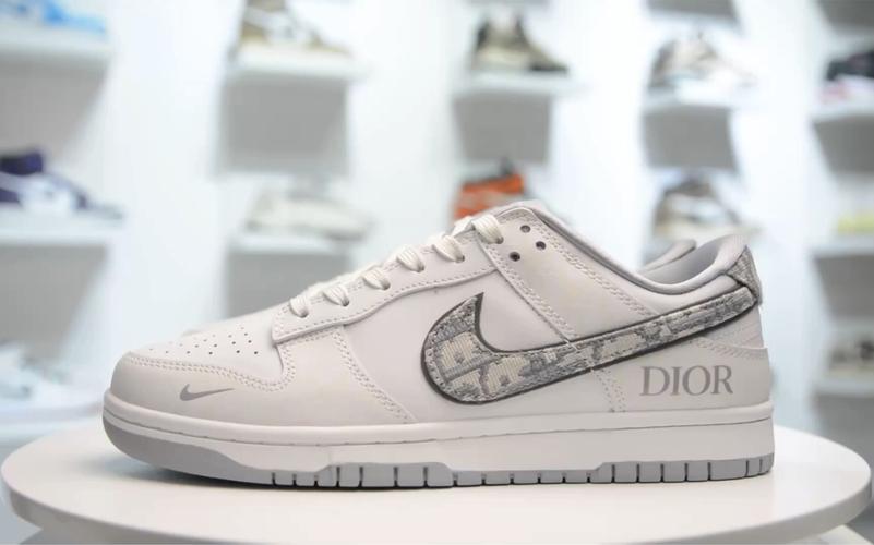 独家实拍nike dunk low 定制dior联名 白灰印花