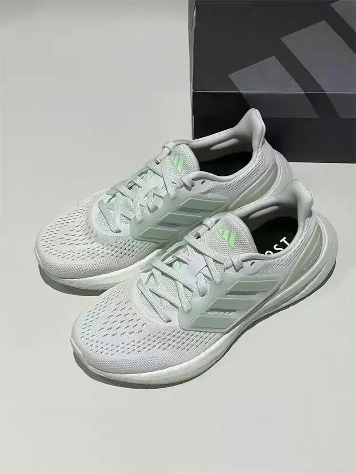 pureboost 23 w随心畅跑跑步鞋女子阿迪达斯