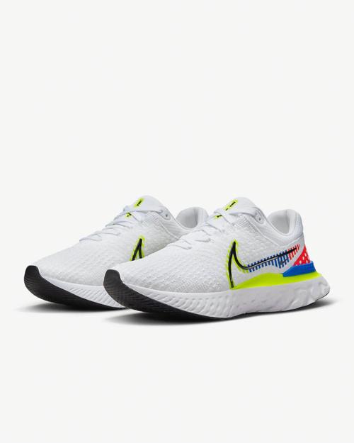 穿上 nike react infinity run fk 3 prm 男子公路跑步鞋助你在疾速