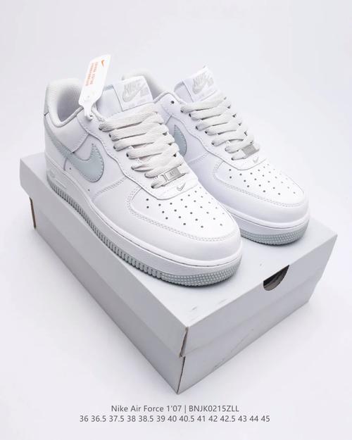 耐克 nike air force 1 07空军一号经典篮球鞋休闲运动鞋  穿上 air