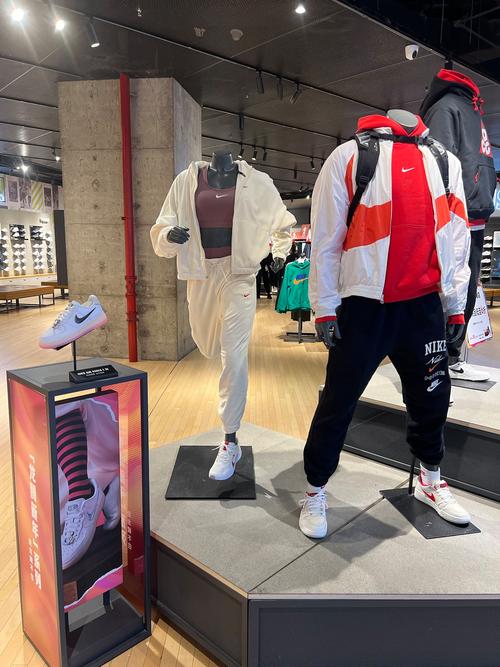 空军一号nike爱了 春天的第一支包  nike acg lny 字母印花图案连