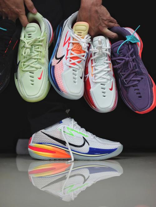 我个人的两年内的实战鞋top榜选手nike zoom gt cut目前为止其实已经