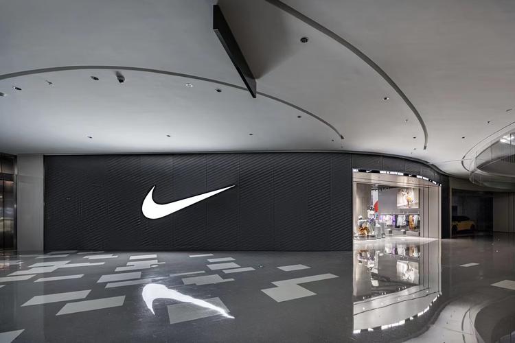 滔搏运动选择nike rise 1200店型有着严苛标准不仅看重开发商的资金