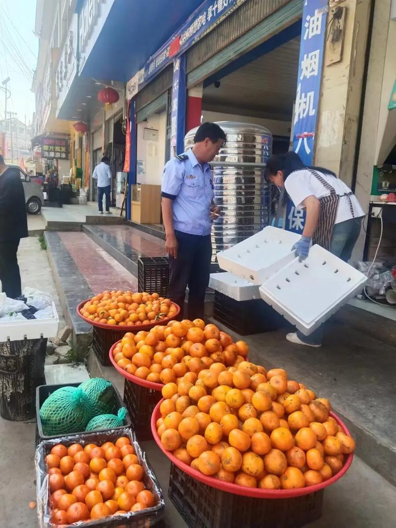 春日捕捉行动 乡镇集市农贸市场水果摊位销售现场水果销