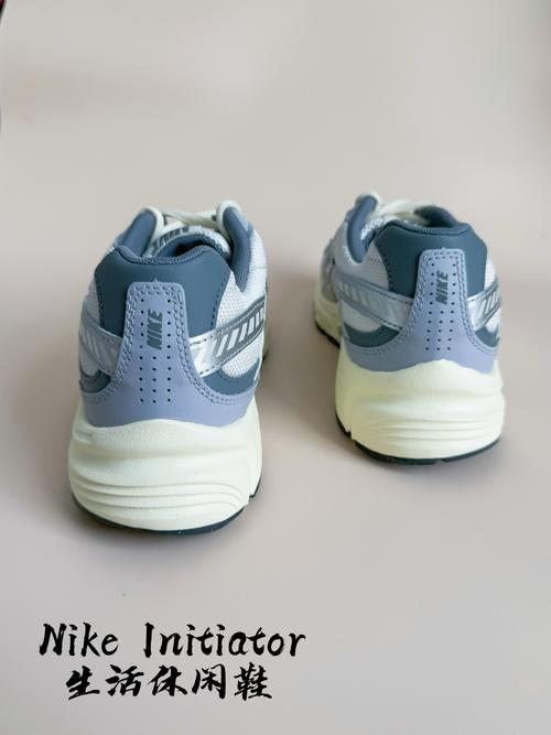 nike initiator 生活休闲鞋